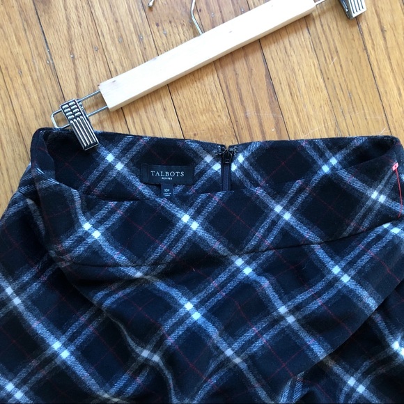 Talbots • Classic plaid wool midi skirt - Picture 5 of 5
